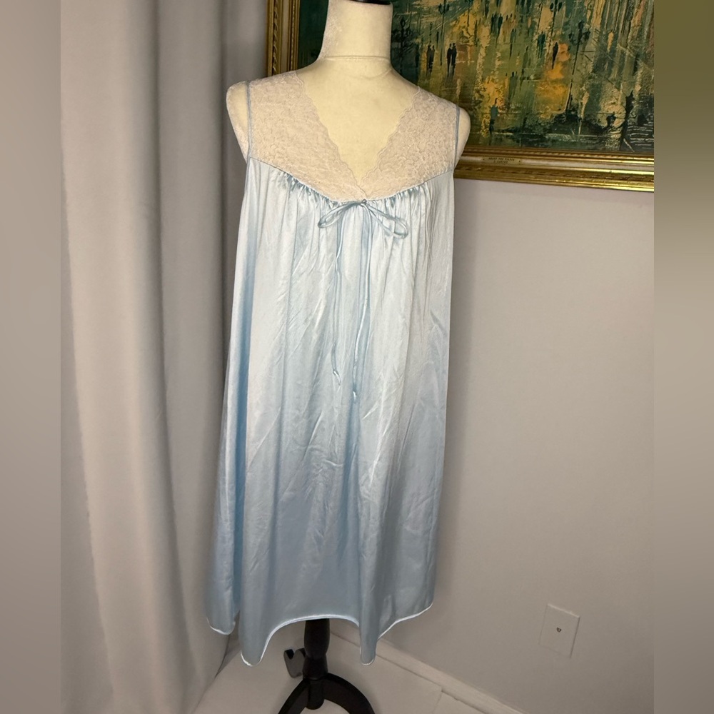 Vanity Fair Night Gown